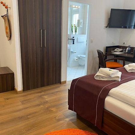 Sevendays Hotel Karlsruhe Bagian luar foto