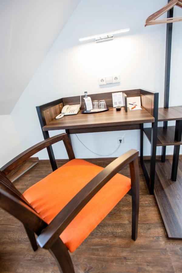 Sevendays Hotel Karlsruhe Bagian luar foto