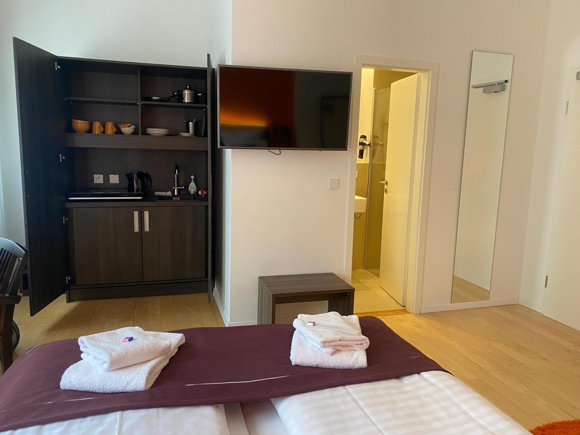 Sevendays Hotel Karlsruhe Bagian luar foto